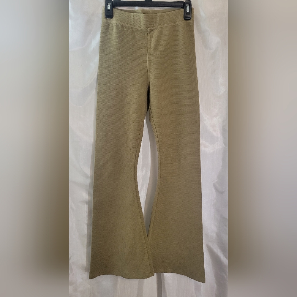 Offline by Aerie flare twill pant